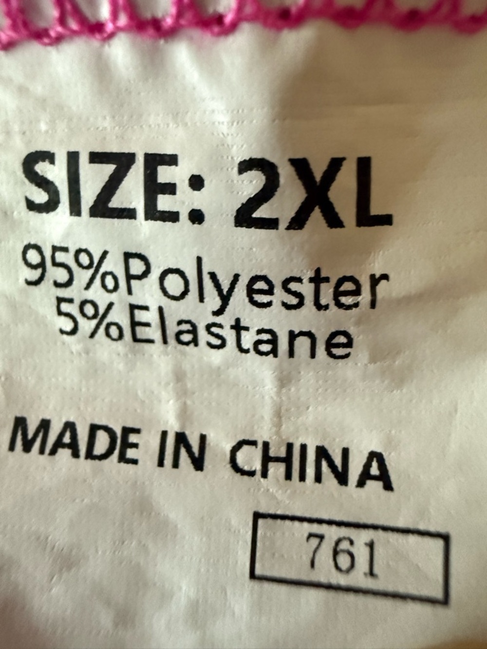 Women’s Colorblock Short Sleeve Top in Hot Pink. PTP 26. - Picture 3 of 3